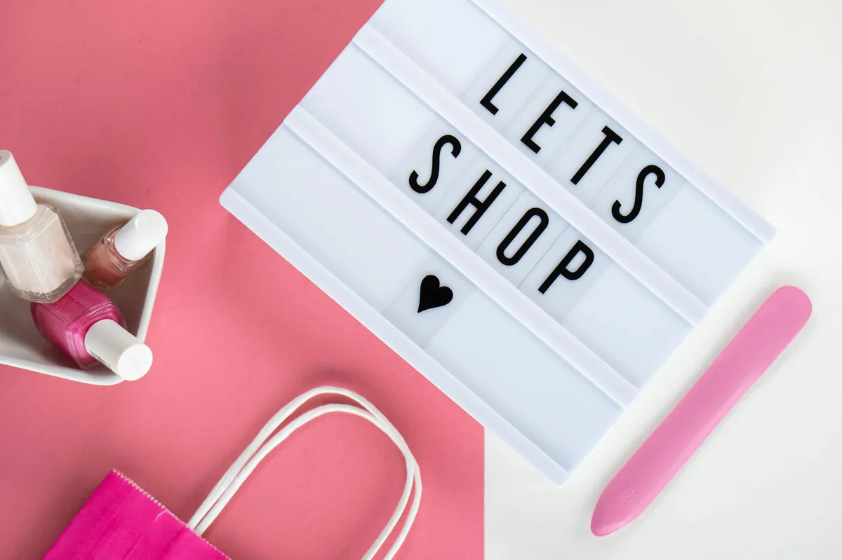 ecommerce category page example with advanced filtering and product grid layout