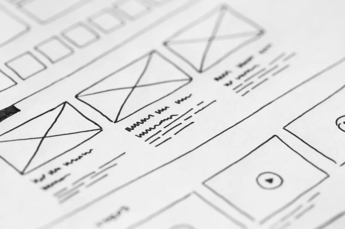 ecommerce homepage design layout with clear hero section and navigation