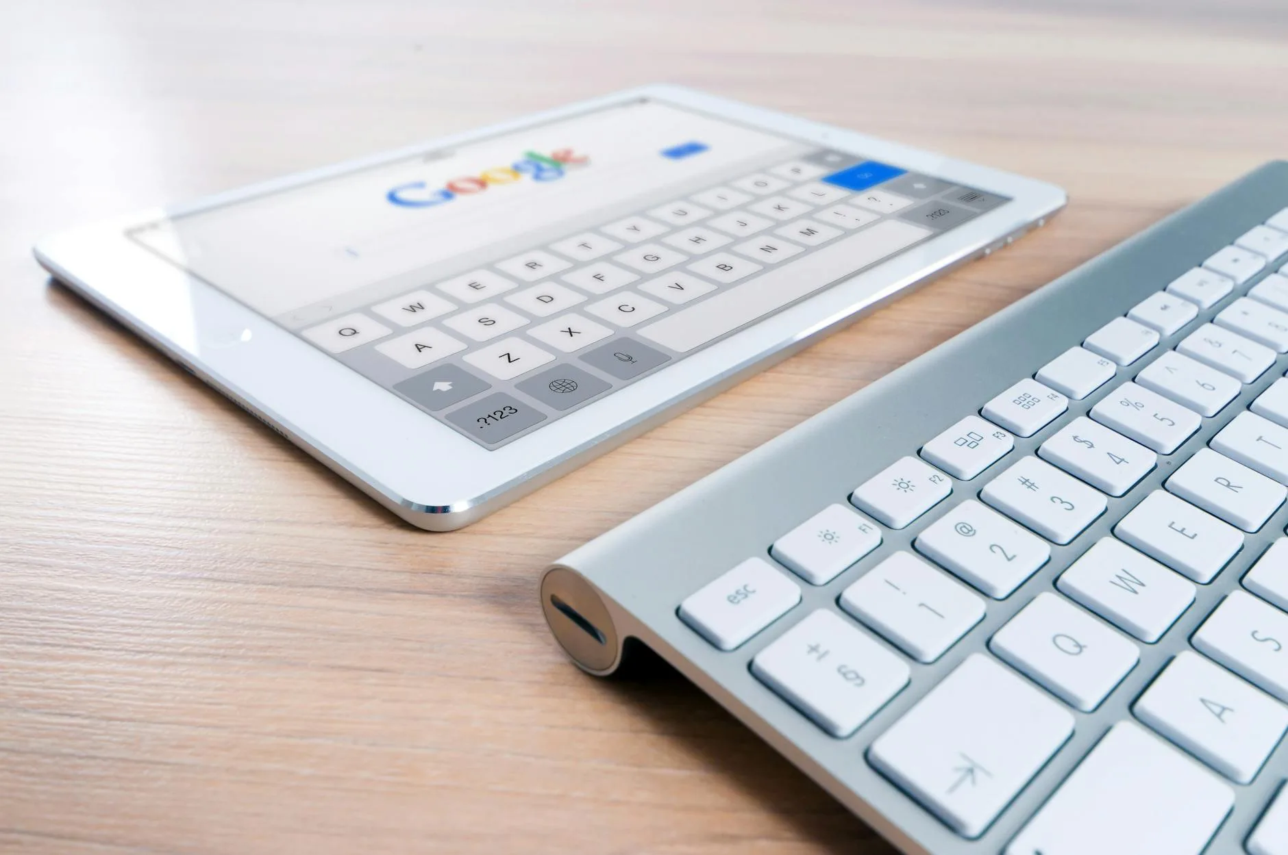 Arabic meta tags and URL structure for SEO