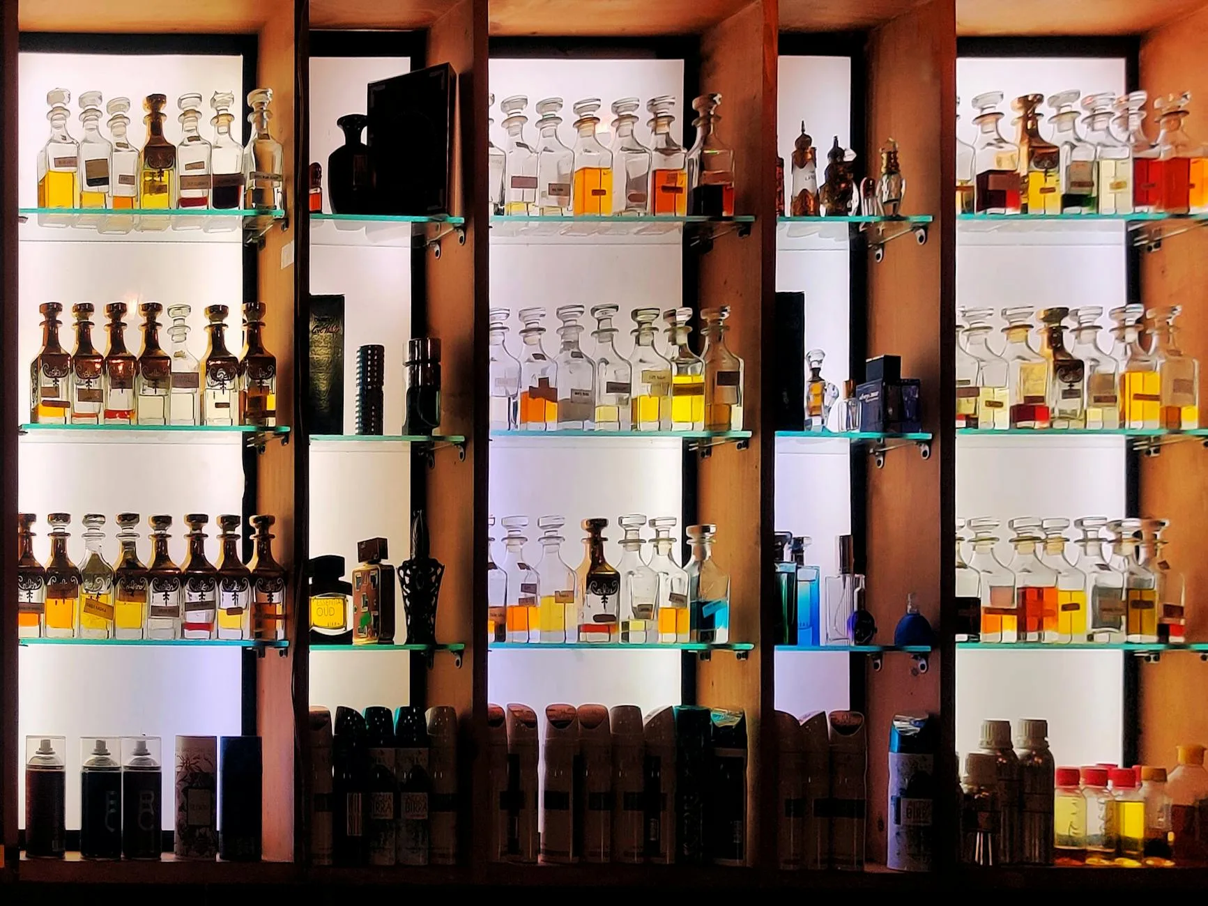 perfume marketing and influencer strategy UAE