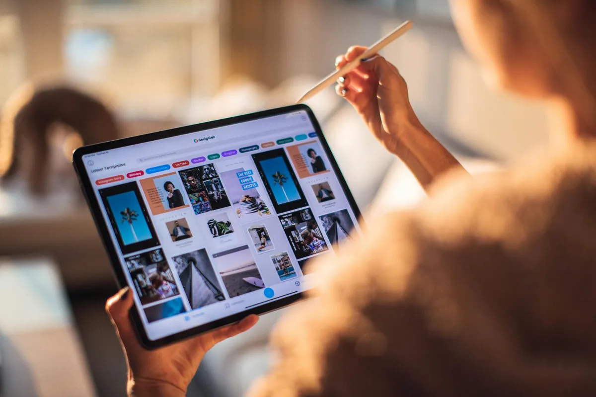 Shopify and Shopee dashboard side by side showing synced product listings