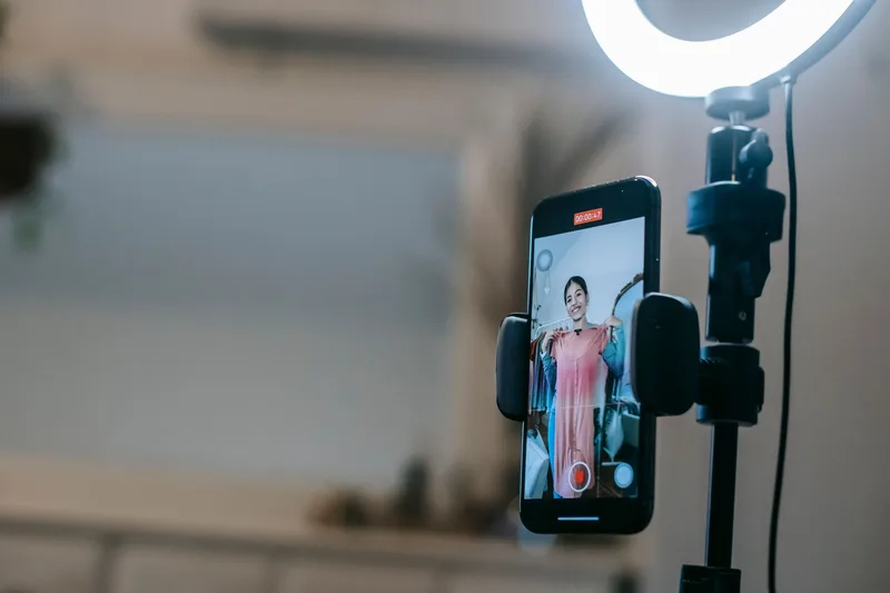 ring light phone tripod and lapel microphone setup for live selling